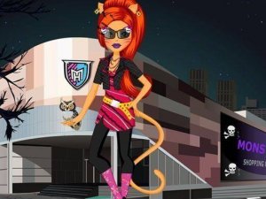 Toralei Fashion Stylist